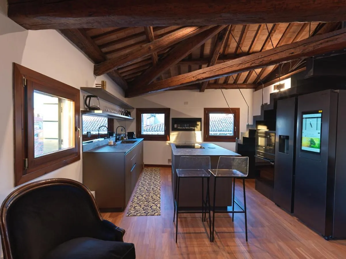 Lalux Venezia Apartment 0*, Venice Italy